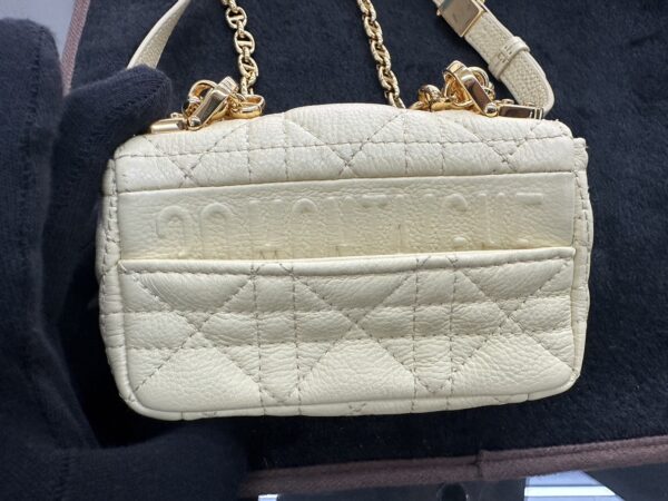 Dior Caro Microbag Cannage 小牛皮 淡黃色：圖片 3