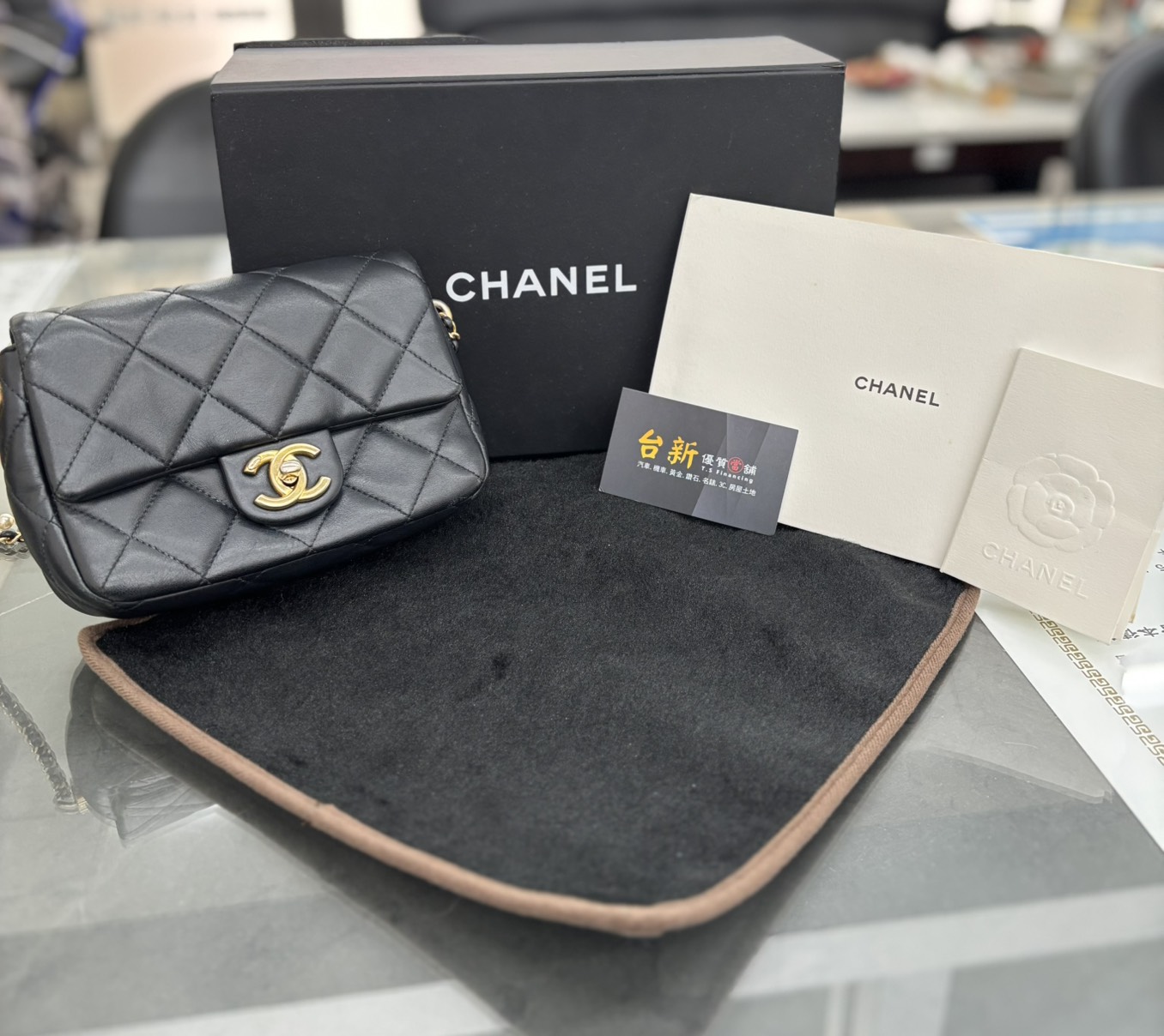 Chanel 香奈兒 AS2855 方胖子珍珠鏈斜背包｜台中台新當舖流當品